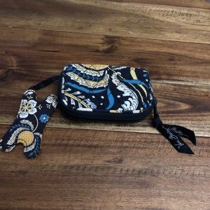Vera Bradley earphones case